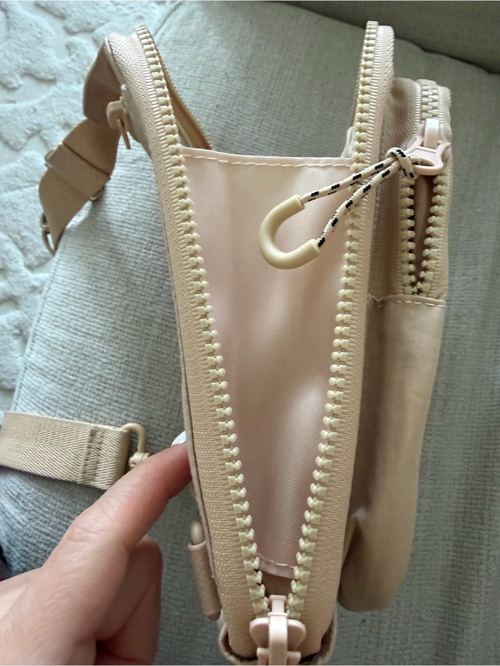 BEIS Belt Sling Bag in Cream - Picture 5 of 5